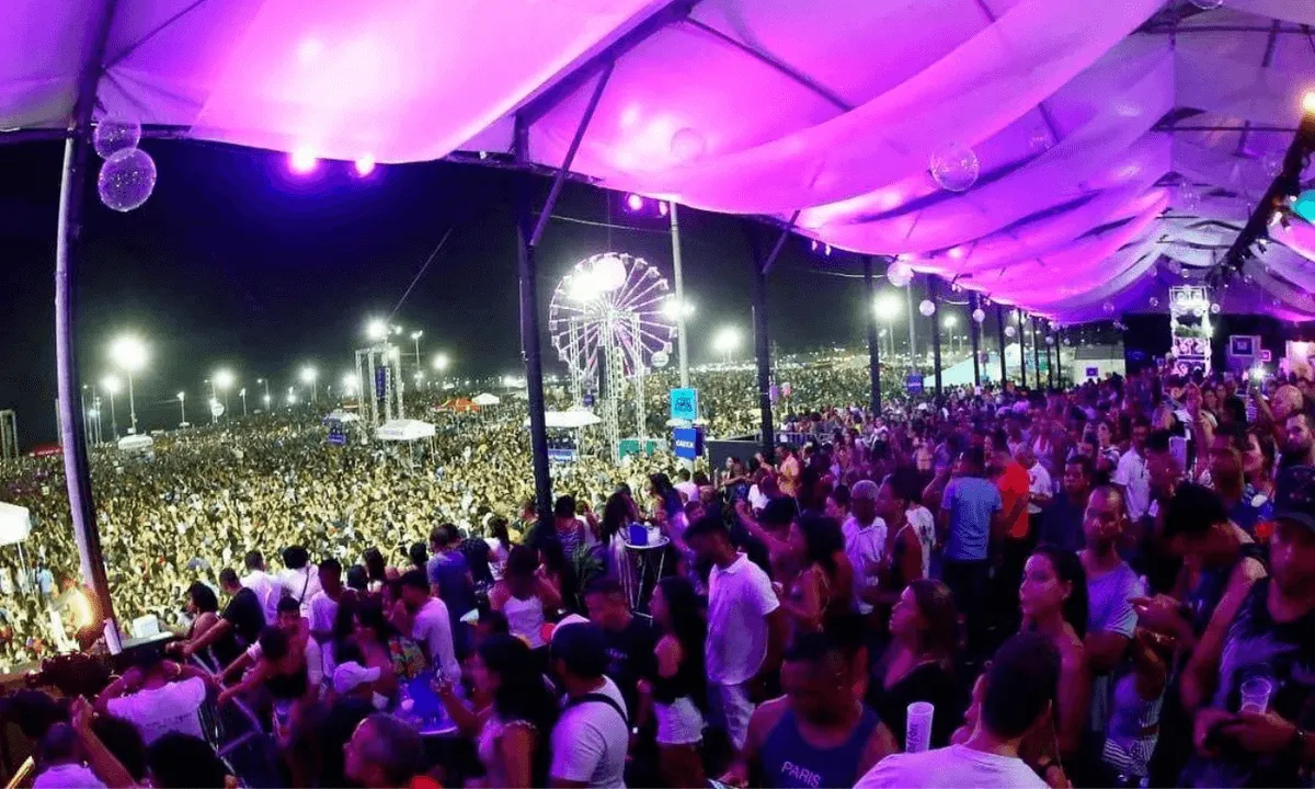 Estrutura do lounge, área privada com open bar dentro da arena